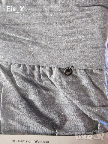 Нов ефектен сребрист дамски панталон за спорт или йога (спортно долнище), р. S 36/38, снимка 4 - Спортни екипи - 51899245