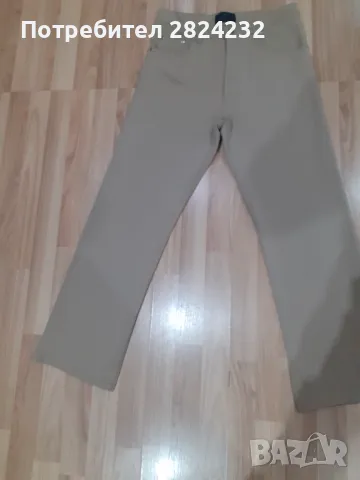 Дамски панталон на GUCCI , снимка 2 - Панталони - 49637226