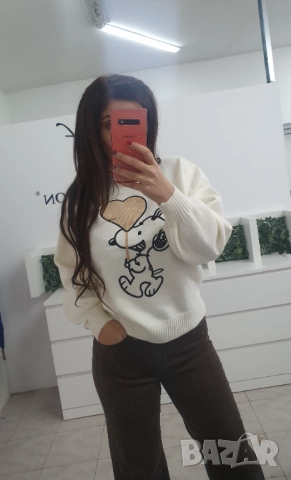 Пуловер с кученце 