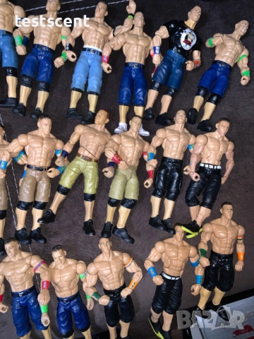 Екшън фигурки WWE John Cena Джон Сина Mattel Elite Black Light Blue figure играчка НА БРОЙКА, снимка 3 - Колекции - 48438298