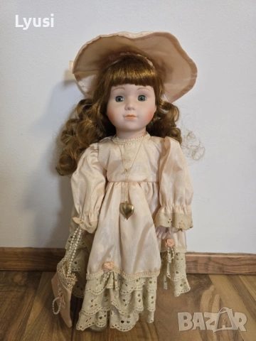 Различни порцеланови кукли, снимка 13 - Колекции - 53246986
