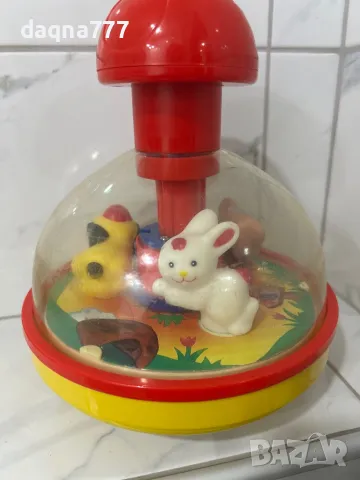 Винтидж въртележка играчка Весел подарък зайче, мече и животно дизайн 1991 Redbox играчка , снимка 4 - Колекции - 50226409