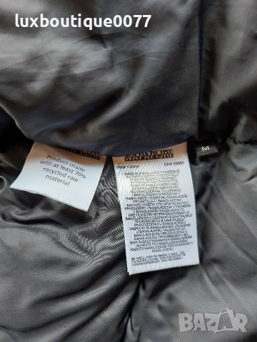 Използвано в много добро състояние мъжко зимно пухено яке Napapijri M , снимка 11 - Якета - 52866552