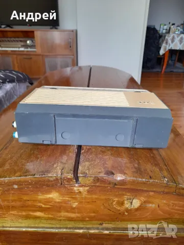 Старо радио,радиоприемник Алпинист 405, снимка 6 - Антикварни и старинни предмети - 49260889