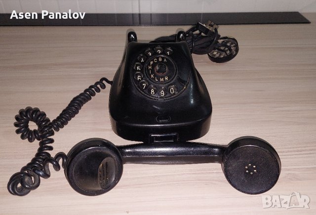 Стар бакелитов телефон 2 бр, снимка 2 - Други - 39978488