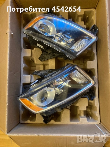 Фарове за Jeep Grand Cherokee wk2 , снимка 10 - Части - 52891289