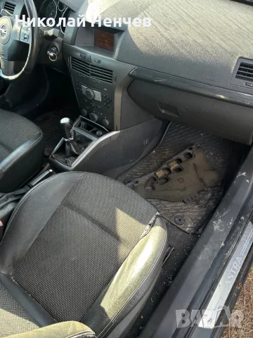 Opel Astra 1.7 CDTI 101кс на части , снимка 10 - Части - 55984235