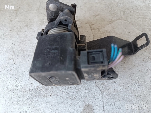 потенциометър газ мерцедес, снимка 2 - Части - 52107920