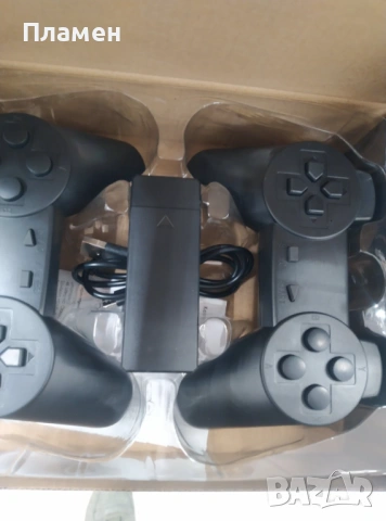 Безжична 4К, аркадна игрова конзола, Retro GAME 860 игри два джойстика, снимка 3 - Други игри и конзоли - 49927141