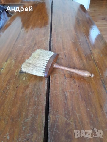 Стара фризьорска четка