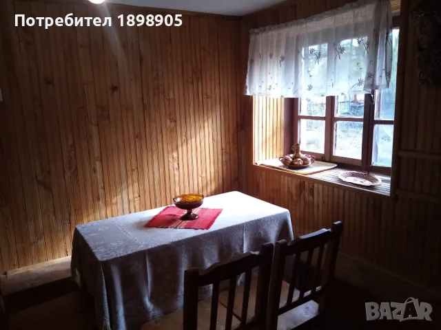 Двуетажна къща с двор в с.Маломир, снимка 7 - Къщи - 48352391