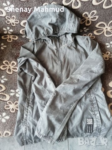 Детски анорак на adidas. , снимка 2 - Суичъри - 35701589