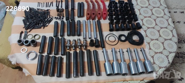 Части за транспалетни колички 