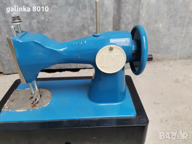 Стара детска шивашка машина, снимка 2 - Антикварни и старинни предмети - 50208481