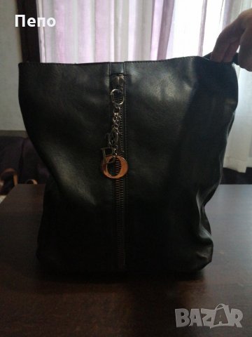 Дамска чанта 