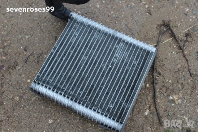 Радиатор климатик купе Форд Фиеста 6 2011 1.4tdci 68hp Ford Fiesta 6, снимка 3 - Части - 48315299