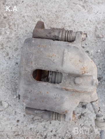Предни спирачни апарати Renault Scenic 1.9 dci 102, снимка 2 - Части - 51913606