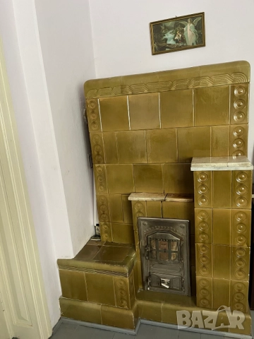 етаж от къща, разположена в центъра на град Силистра с двор, гараж и мазе и още, снимка 4 - Етаж от къща - 52143002