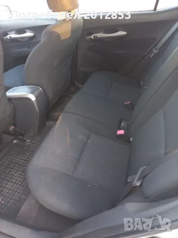 Тойота аурис 2.0 , снимка 5 - Автомобили и джипове - 48299314