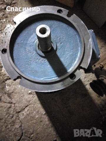 Ел двигател 2,2 kw на 940 об трифазен нов на Елма Троян , снимка 4 - Електродвигатели - 51598736