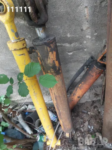 Продавам хидравлични цилиндри  52см. обща дължина,  140см. и други , снимка 12 - Селскостопанска техника - 17670149