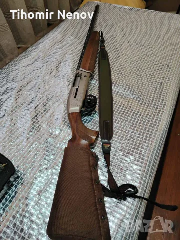 Ловен полуавтомат Browning Maxus 12 / 76