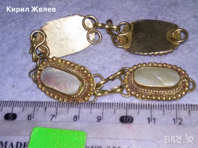 СТАРА ОСМАНСКА ПОСРЕБРЕНА БРОНЗОВА ЕТНО ГРИВНА с ШЛИФОВАН КРАЛСКИ СЕДЕФ ЛИПСВА ЗАКОПЧАЛКАТА! 38454, снимка 11 - Антикварни и старинни предмети - 41396037