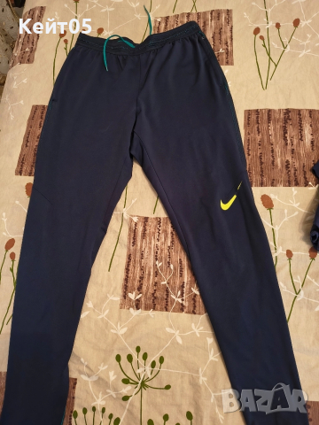 Екипи Nike ,за момче 10,12 год, снимка 6 - Детски анцузи и суичери - 51865931