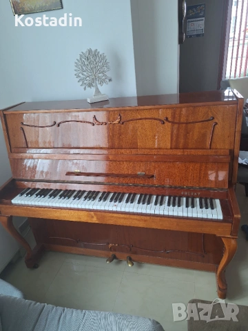 Продавам Пиано. Запазено.