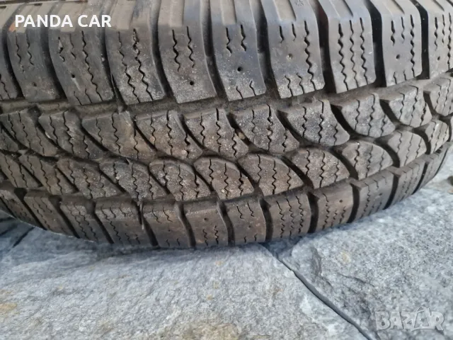 Бусови гуми с джанти VW T4, снимка 4 - Гуми и джанти - 48369502