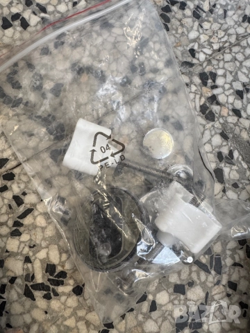 Тоалетна Седалка Wenko Wenge – Soft Close, MDF, Бърз Монтаж, Универсална Форма!, снимка 4 - Други стоки за дома - 52654037