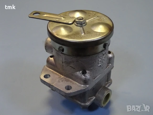 Пневматичен спирачен клапан PAL 443 612 302 000 Brzdic privesu tatra T-148 MTS LIAZ, снимка 2 - Части - 50938965