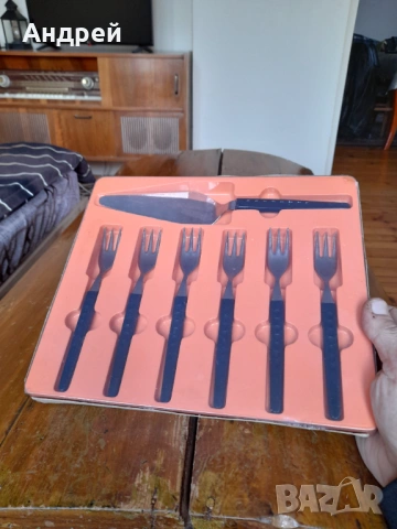 Стар комплект десертни вилици,прибори , снимка 2 - Други ценни предмети - 53785890