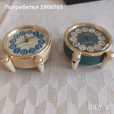 Часовник будилник Слава с крачета работещ, снимка 5 - Антикварни и старинни предмети - 44323647