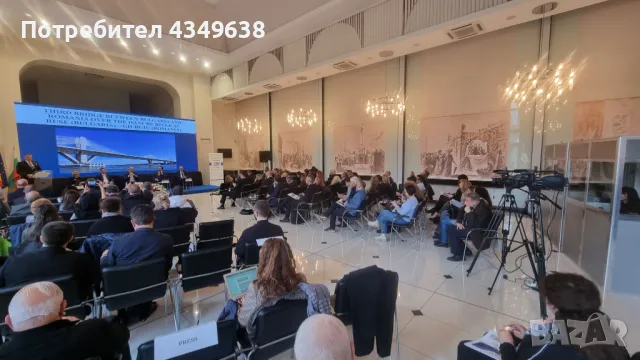 Оборудване за Симултанен превод. Кабина, Система и Слушалки за превод под наем. Озвучаване под наем., снимка 14 - Други - 48568795