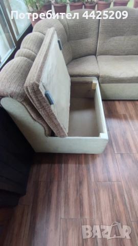 Ъглов диван, снимка 3 - Дивани и мека мебел - 53443657