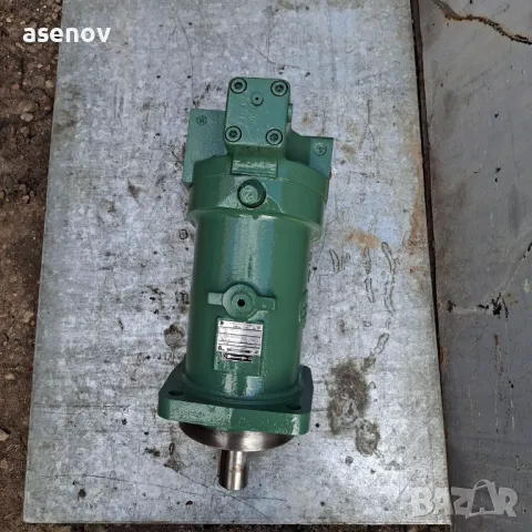 хидравлична помпа бутална, снимка 2 - Резервни части за машини - 49830897
