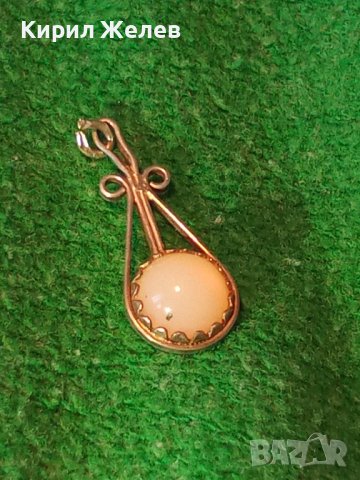 СТАР СРЕБЪРЕН ПЕНДАНТ ВИСОКА ПРОБА СРЕБРО РЪЧНА АЖУРНА РАБОТА с ШЛИФОВАН ПОЛУСКЪПОЦЕНЕН КАМЪК 38606