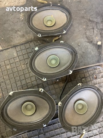 Mazda CX 7 2010година Говорители тонколони врати