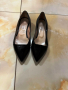 Подарявам - дамски черни обувки Бизаро Bizzarro номер - 35 стелка - 23см. ток - 1,5см., снимка 1