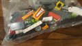 Сет LEGO SUV with Watercraft /60058/, снимка 3
