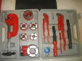 ПЪЛЕН ГОЛЯМ КОМПЛЕКТ НОВА ВИНТОНАРЕЗКА ПАФТА ВИНТОРЕЗ ЗА РЕЗБИ НА СТОМАНЕНИ ТРЪБИ С ТРЪБОРЕЗ КЛЮЧОВЕ, снимка 3