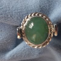 Сребърен пръстен с Жадеит, снимка 2 - Пръстени - 41452107