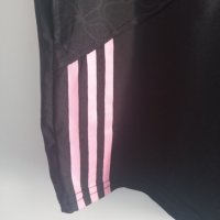 Adidas размер S., снимка 3 - Къси панталони и бермуди - 41624916