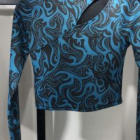 Кроптоп блузка, снимка 1 - Блузи с дълъг ръкав и пуловери - 40348964