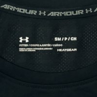 Under Armour UA оригинална блуза S спортна фланелка, снимка 3 - Спортни дрехи, екипи - 41522082