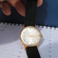 СССР часовник "Восток'' 34 мм, снимка 2 - Колекции - 40428934