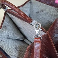 Винтидж чанта от естествена кожа  Nina Ricci, снимка 4 - Чанти - 40336148