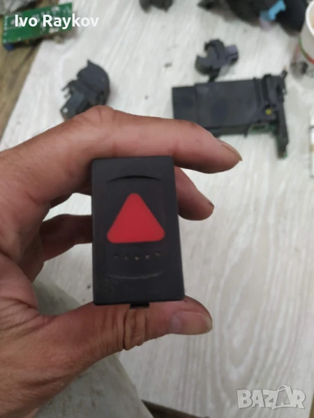 Авариен бутон за VW Passat 4 ,Passat 5, 1998-2005г., 3B0 953 235 C, 3B0953235C, снимка 1