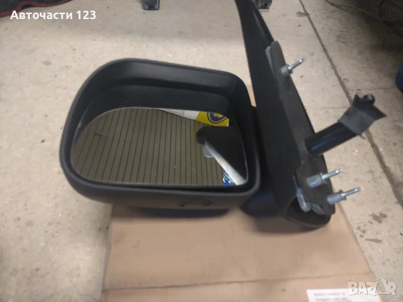 ЧИСТО НОВО ЛЯВО ОГЛЕДАЛО ЗА RENAULT KANGOO 97-2003, снимка 1